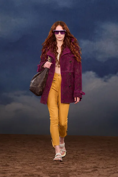 Look 43